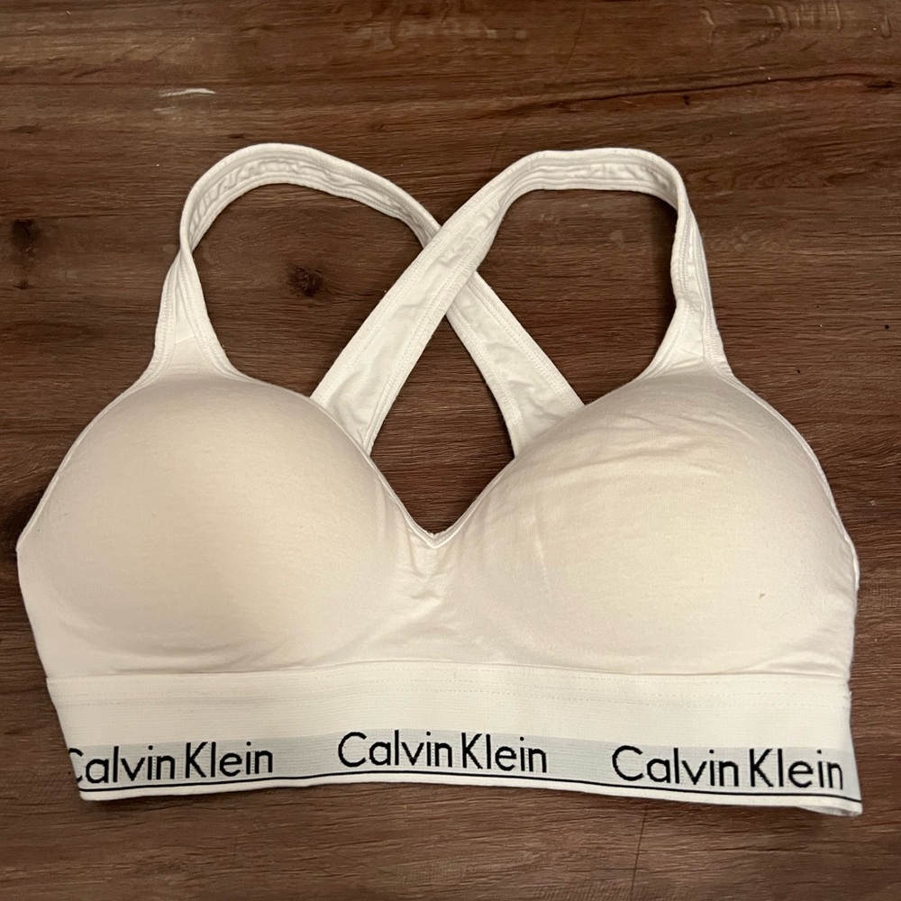 Calvin Klein slightly padded bra. Size:Small